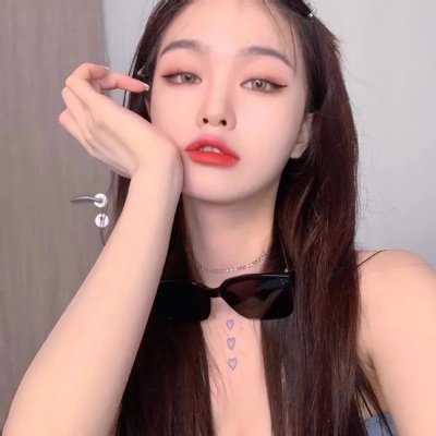 她不知道那些鸟的名字